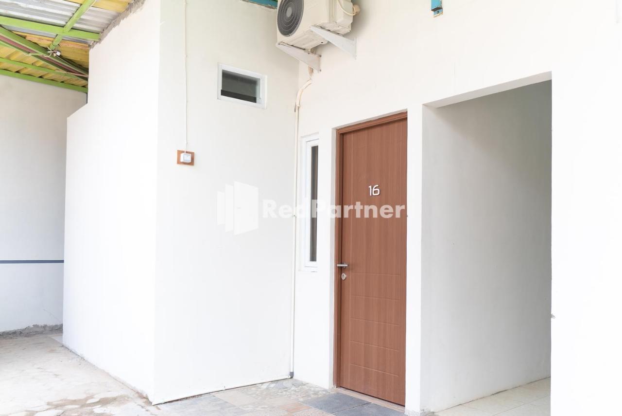 Wisma Narada 2 Lampung Mitra Reddoorz Bandar Lampung Zewnętrze zdjęcie