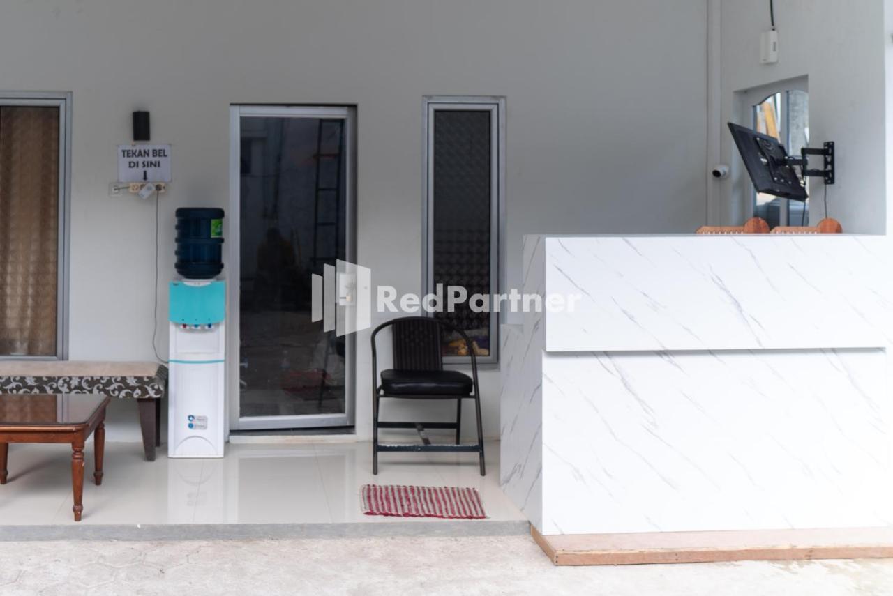 Wisma Narada 2 Lampung Mitra Reddoorz Bandar Lampung Zewnętrze zdjęcie