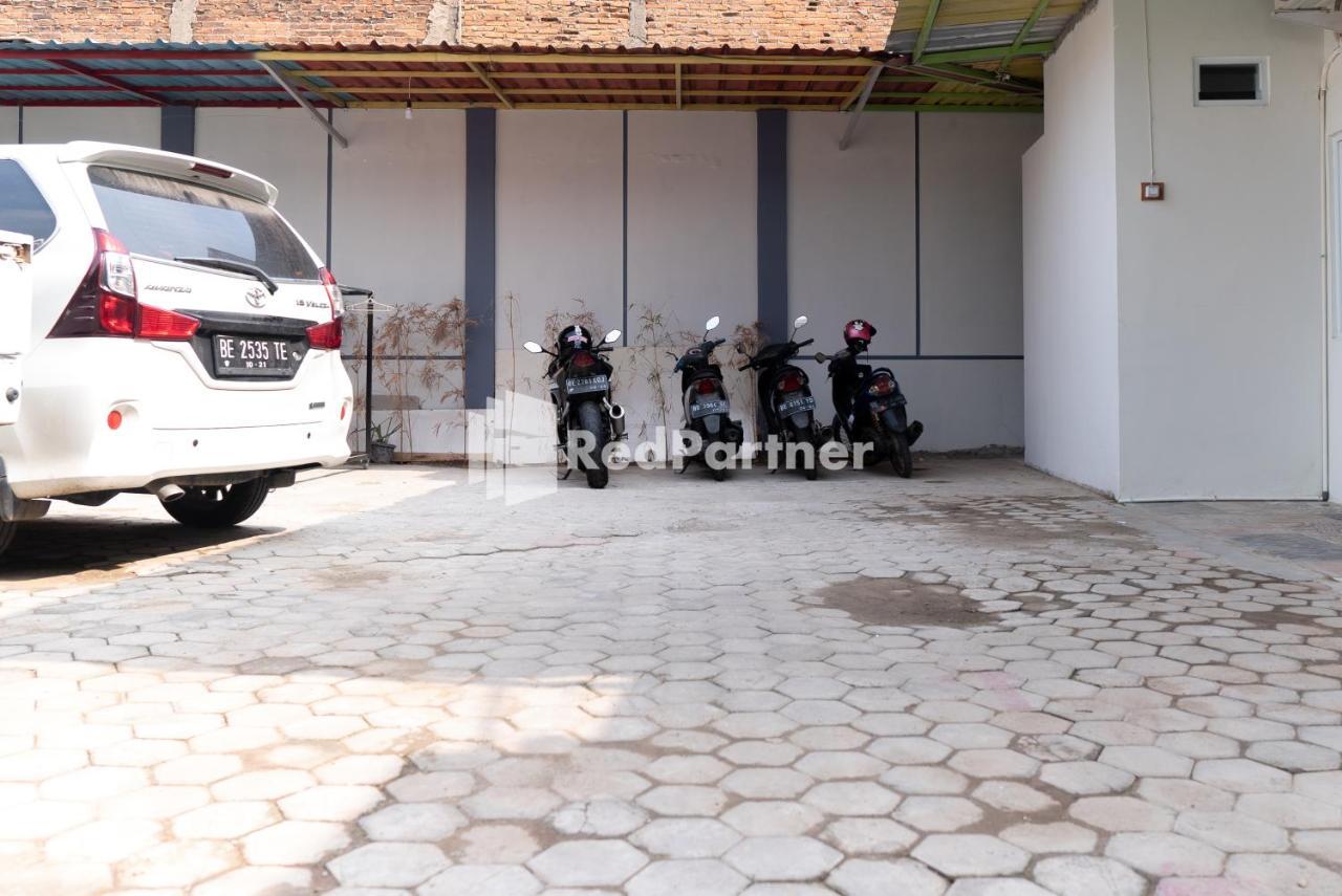 Wisma Narada 2 Lampung Mitra Reddoorz Bandar Lampung Zewnętrze zdjęcie